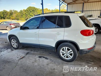 Drugie zdjęcie samochodu z przodu: 2016 VOLKSWAGEN TIGUAN S VIN:WVGBV7AX7GW019193 - miniatura