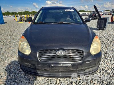 Piąte zdjęcie samochodu w środku: 2010 HYUNDAI ACCENT GLS VIN:KMHCN4AC7AU450216 - miniatura
