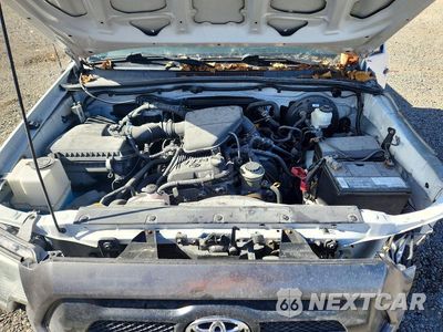 Zdjęcie 11 z 12 samochodu: 2014 TOYOTA TACOMA BASE VIN:5TFTX4CN8EX038808 - miniatura