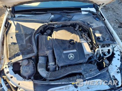 Zdjęcie 11 z 12 samochodu: 2016 MERCEDES-BENZ C 300 VIN:55SWF4JB6GU105166 - miniatura