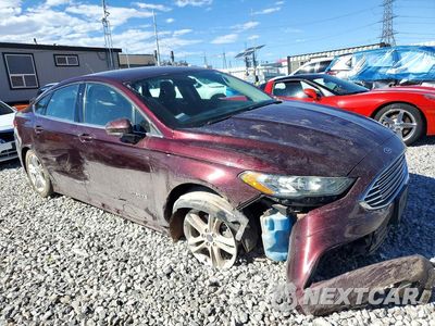 Czwarte zdjęcie samochodu z boku: 2018 FORD FUSION SE HYBRID VIN:3FA6P0LU2JR253106 - miniatura