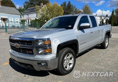 Drugie zdjęcie samochodu z przodu: 2015 CHEVROLET SILVERADO K1500 LT VIN:1GCVKREC5FZ362773 - miniatura