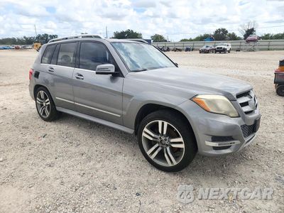 Czwarte zdjęcie samochodu z boku: 2013 MERCEDES-BENZ GLK 350 VIN:WDCGG5HB9DG007890 - miniatura