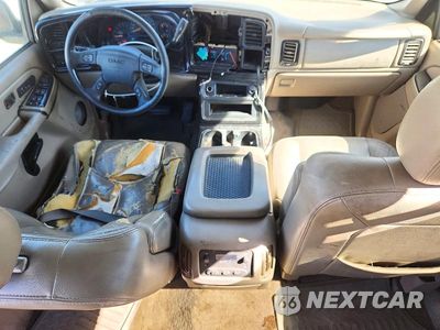 Zdjęcie 8 z 13 samochodu: 2005 GMC NEW SIERRA C1500 VIN:2GTEC13T451274807 - miniatura