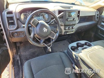 Zdjęcie 8 z 13 samochodu: 2019 RAM 5500 VIN:3C7WRNBL3KG710709 - miniatura