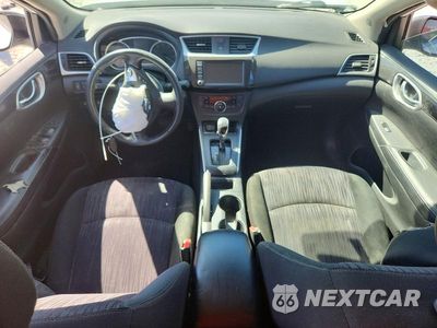 Zdjęcie 8 z 12 samochodu: 2019 NISSAN SENTRA SV VIN:3N1AB7AP6KY339313 - miniatura