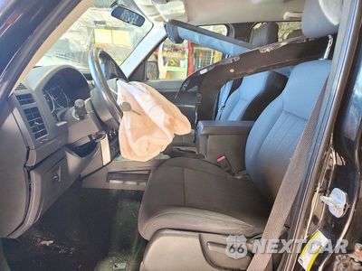 Zdjęcie 7 z 13 samochodu: 2011 JEEP LIBERTY SPORT VIN:1J4PN2GK3BW538365 - miniatura