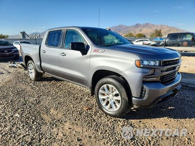 Czwarte zdjęcie samochodu z boku: 2020 CHEVROLET SILVERADO K1500 RST VIN:3GCUYEEL2LG383840 - miniatura