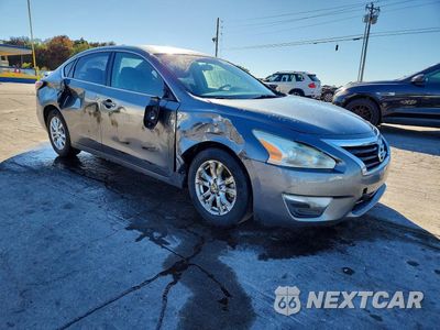 Czwarte zdjęcie samochodu z boku: 2014 NISSAN ALTIMA 2.5 S VIN:1N4AL3AP0EN251108 - miniatura