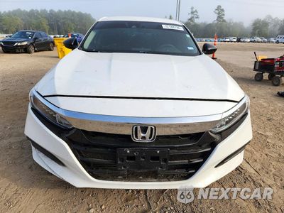Piąte zdjęcie samochodu w środku: 2019 HONDA ACCORD LX VIN:1HGCV1F12KA045606 - miniatura