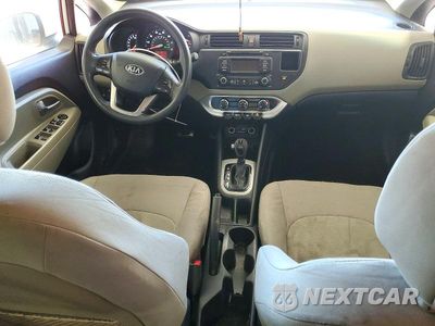 Zdjęcie 8 z 12 samochodu: 2015 KIA RIO LX VIN:KNADM4A34F6483727 - miniatura