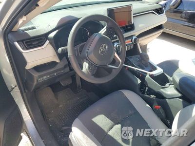 Zdjęcie 8 z 13 samochodu: 2025 TOYOTA RAV4 XLE VIN:2T3P1RFV8SW617437 - miniatura