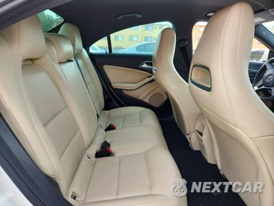 Zdjęcie 10 z 12 samochodu: 2014 MERCEDES-BENZ CLA 250 VIN:WDDSJ4EB4EN061813 - miniatura