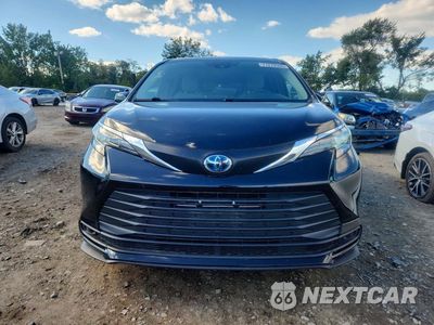 Piąte zdjęcie samochodu w środku: 2025 TOYOTA SIENNA LE VIN:5TDKRKEC8SS232262 - miniatura