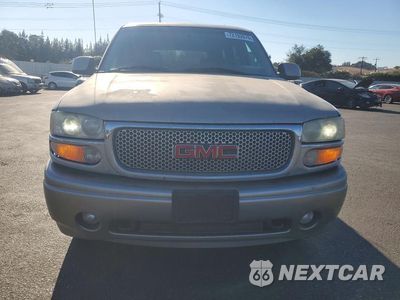 Piąte zdjęcie samochodu w środku: 2001 GMC DENALI VIN:1GKEK63U41J263609 - miniatura