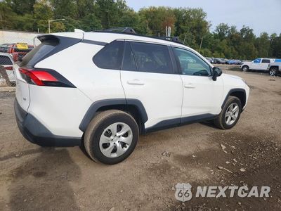 Trzecie zdjęcie samochodu z tyłu: 2019 TOYOTA RAV4 LE VIN:2T3H1RFV7KC021077 - miniatura