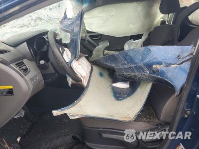 Zdjęcie 7 z 12 samochodu: 2014 HYUNDAI ELANTRA SE VIN:KMHDH4AE7EU155779 - miniatura