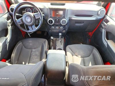 Zdjęcie 8 z 13 samochodu: 2014 JEEP WRANGLER UNLIMITED RUBICON VIN:1C4BJWFG7EL325828 - miniatura