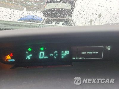 Zdjęcie 9 z 12 samochodu: 2010 TOYOTA PRIUS III VIN:JTDKN3DU5A0230398 - miniatura