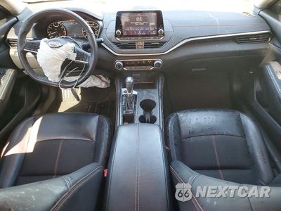 Zdjęcie 8 z 12 samochodu: 2022 NISSAN ALTIMA SR VIN:1N4BL4CV6NN337707 - miniatura
