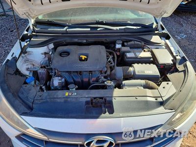 Zdjęcie 11 z 12 samochodu: 2019 HYUNDAI ELANTRA SE VIN:5NPD74LF4KH449465 - miniatura
