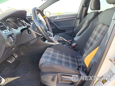 Zdjęcie 7 z 12 samochodu: 2018 VOLKSWAGEN GTI S/SE VIN:3VW447AU0JM276268 - miniatura