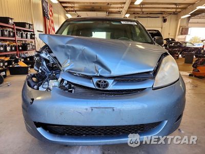 Piąte zdjęcie samochodu w środku: 2008 TOYOTA SIENNA LE VIN:5TDBK23C68S020086 - miniatura