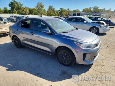Czwarte zdjęcie samochodu z boku: 2020 KIA RIO S VIN:3KPA24AD7LE284942 - miniatura
