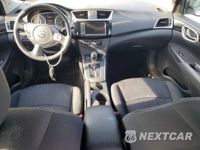 Zdjęcie 8 z 12 samochodu: 2019 NISSAN SENTRA SV VIN:3N1AB7AP2KY251648 - miniatura