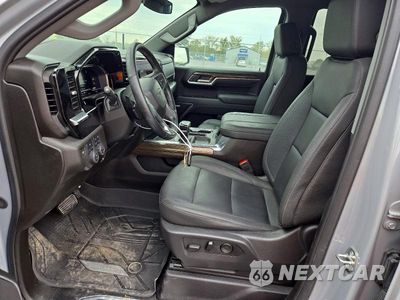 Zdjęcie 7 z 12 samochodu: 2024 CHEVROLET SILVERADO K1500 RST VIN:1GCUDEED5RZ406721 - miniatura