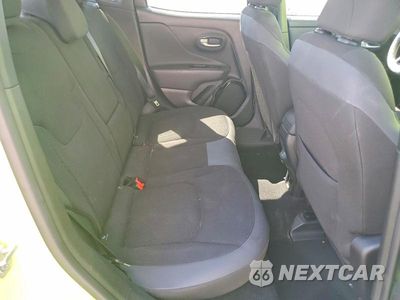 Zdjęcie 11 z 13 samochodu: 2019 JEEP RENEGADE LATITUDE VIN:ZACNJABB3KPJ77207 - miniatura