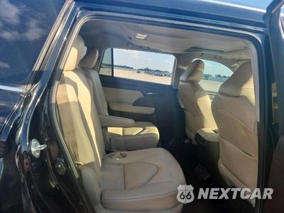 Zdjęcie 11 z 14 samochodu: 2021 TOYOTA HIGHLANDER HYBRID XLE VIN:5TDHARAHXMS012023 - miniatura
