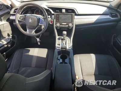 Zdjęcie 8 z 12 samochodu: 2017 HONDA CIVIC EX VIN:19XFC1F39HE007640 - miniatura
