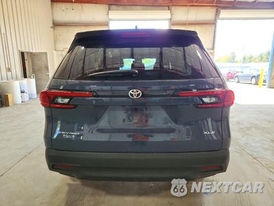 Zdjęcie 6 z 12 samochodu: 2025 TOYOTA GRAND HIGHLANDER HYBRID XLE VIN:5TDACAB53SS058758 - miniatura