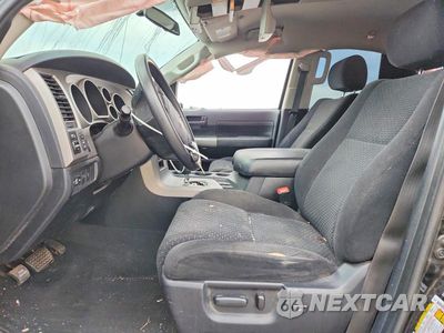 Zdjęcie 7 z 13 samochodu: 2010 TOYOTA TUNDRA DOUBLE CAB SR5 VIN:5TFUM5F16AX007529 - miniatura