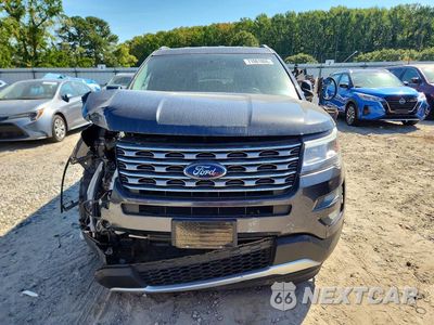 Piąte zdjęcie samochodu w środku: 2017 FORD EXPLORER XLT VIN:1FM5K8D8XHGB75756 - miniatura