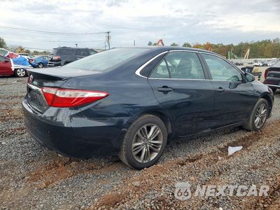 Trzecie zdjęcie samochodu z tyłu: 2017 TOYOTA CAMRY SE VIN:4T1BF1FK0HU686160 - miniatura