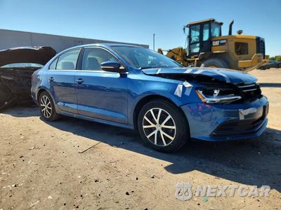 Czwarte zdjęcie samochodu z boku: 2017 VOLKSWAGEN JETTA SE VIN:3VWDB7AJ9HM301464 - miniatura
