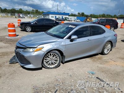 2018 TOYOTA CAMRY XLE 4T1B11HK3JU037552 - główne zdjęcie licytacji z USA - miniatura