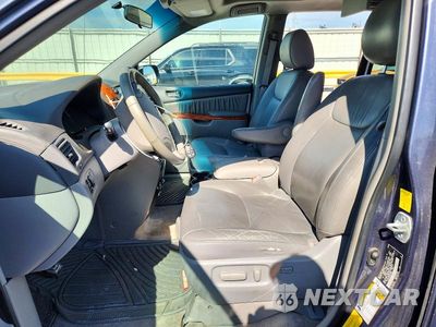 Zdjęcie 7 z 13 samochodu: 2010 TOYOTA SIENNA XLE VIN:5TDYK4CC3AS307669 - miniatura