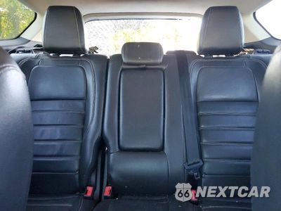 Zdjęcie 10 z 13 samochodu: 2017 FORD ESCAPE TITANIUM VIN:1FMCU0J93HUC43171 - miniatura