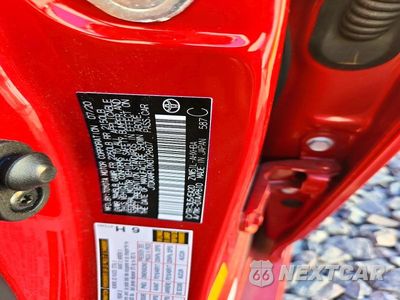 Zdjęcie 12 z 12 samochodu: 2021 TOYOTA PRIUS 2020 EDITION VIN:JTDKAMFU7M3129607 - miniatura