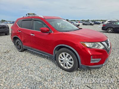 Czwarte zdjęcie samochodu z boku: 2017 NISSAN ROGUE S VIN:JN8AT2MT1HW131222 - miniatura