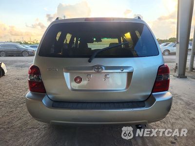 Zdjęcie 6 z 13 samochodu: 2006 TOYOTA HIGHLANDER BASE VIN:JTEDD21A160132729 - miniatura