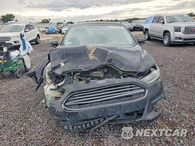 Piąte zdjęcie samochodu w środku: 2016 FORD FUSION SE VIN:3FA6P0H79GR395643 - miniatura