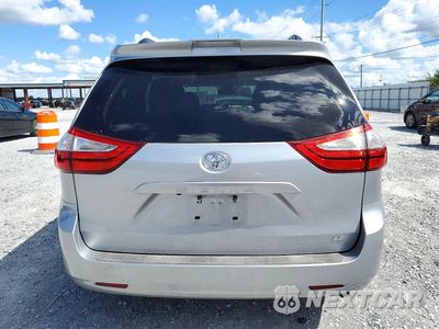 Zdjęcie 6 z 13 samochodu: 2018 TOYOTA SIENNA LE VIN:5TDKZ3DC1JS937636 - miniatura