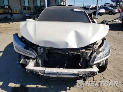 Piąte zdjęcie samochodu w środku: 2016 HONDA ACCORD SPORT VIN:1HGCR2F55GA232133 - miniatura