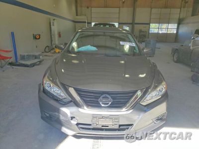 Piąte zdjęcie samochodu w środku: 2018 NISSAN ALTIMA 2.5 SV VIN:1N4AL3AP7JC272317 - miniatura