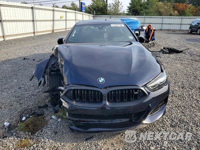 Piąte zdjęcie samochodu w środku: 2026 BMW M850XI VIN:WBAGV8C09TCX05387 - miniatura