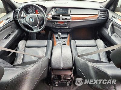 Zdjęcie 8 z 12 samochodu: 2012 BMW X5 XDRIVE50I VIN:5UXZV8C57CL422928 - miniatura
